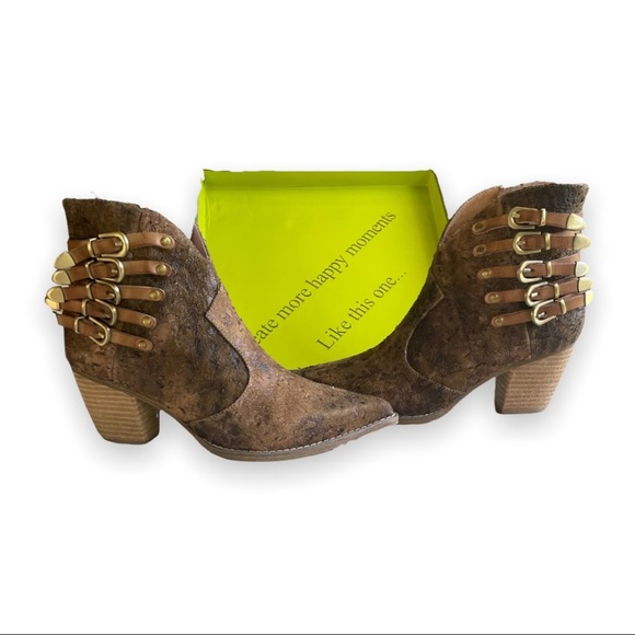 Antelope Western Boots Haddi Q25 Stacked Heel Unique Low Bootie Size 8 - Picture 1 of 8